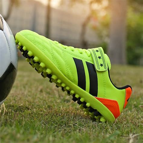 best artificial grass cleats.